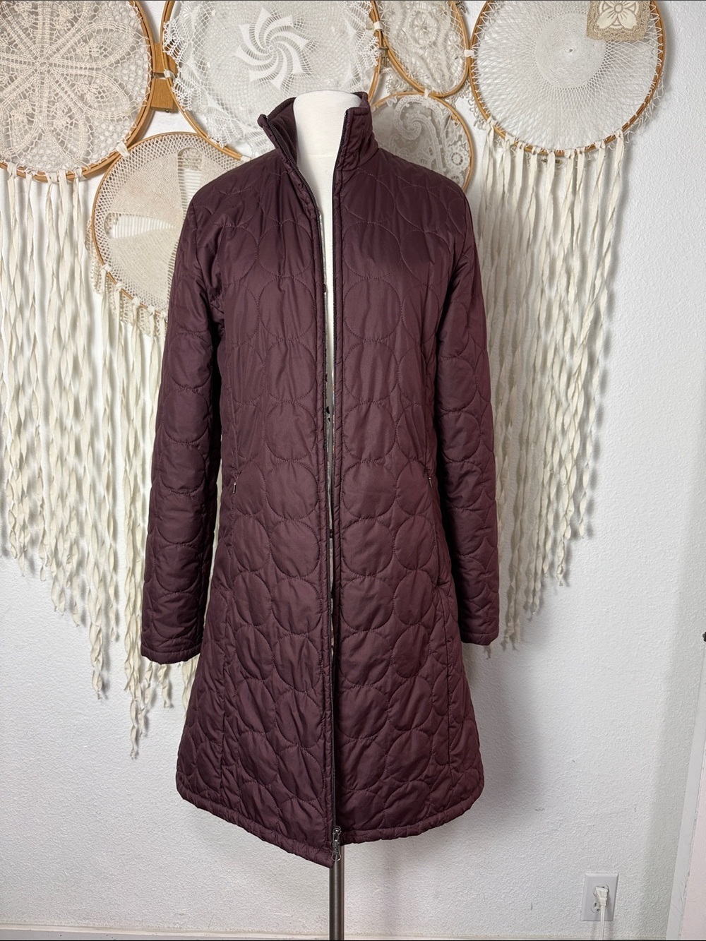 Patagonia Burgundy Quilted Mor Jacket Size M